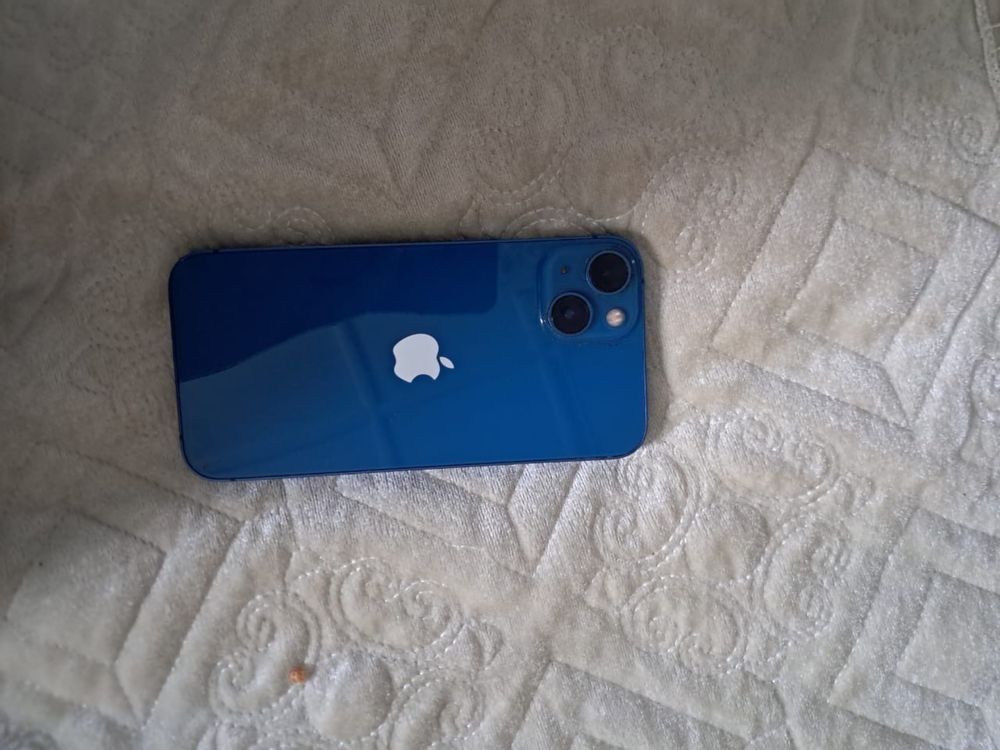 Iphone 13 в хорошем состоянии