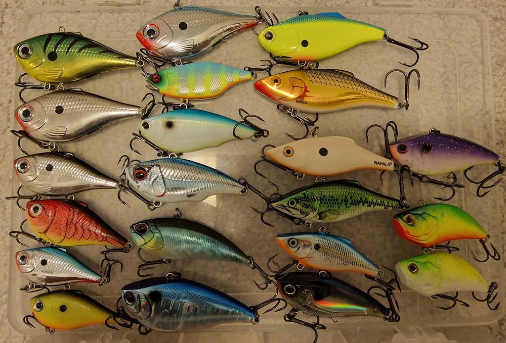 Vând voblere spinning