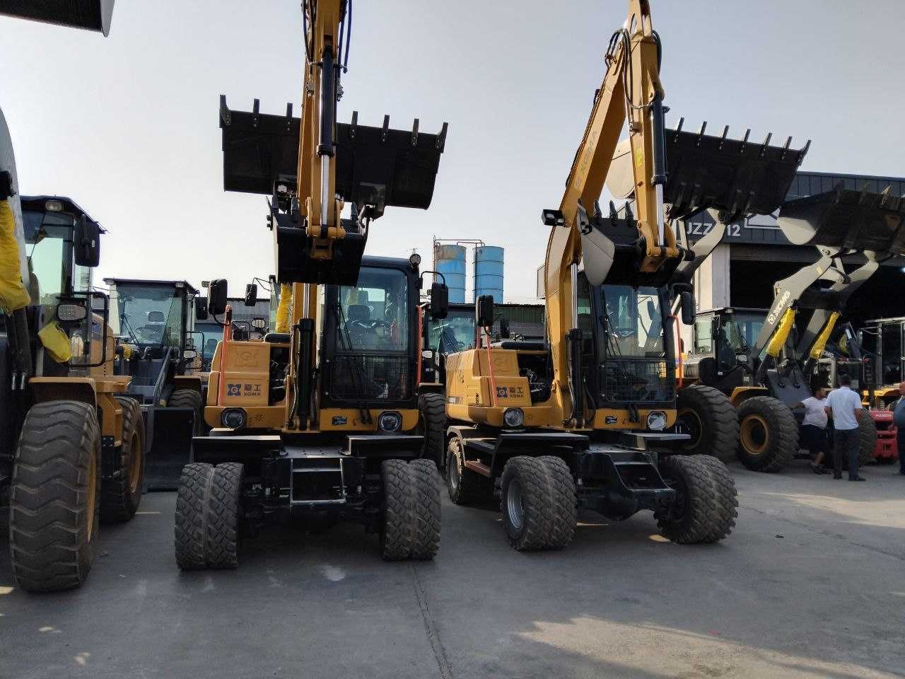 G'ildirakli mini-ekskavator XG8085WH