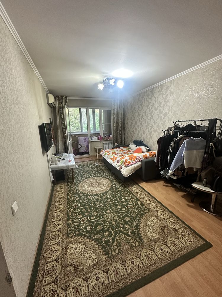 Ищем девушку на подскление в 2-х комнатную квартиру