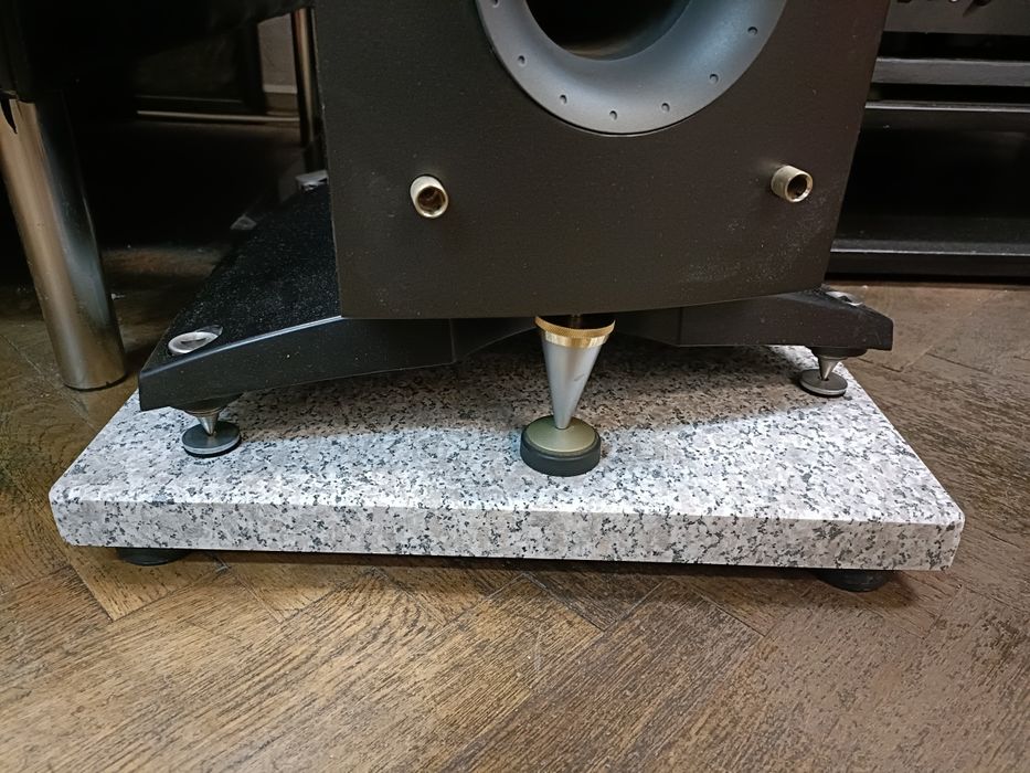 Placi granit grosime 3 cm