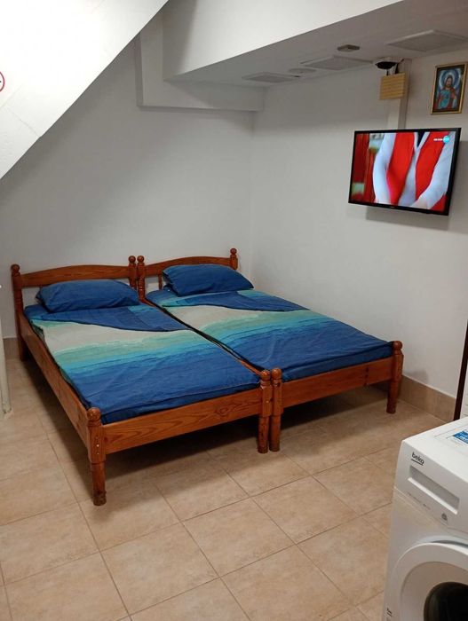 Дава се под наем Двустаен апартамент в Бургас, Център - 55 кв.м за 250 € - Снимка #3