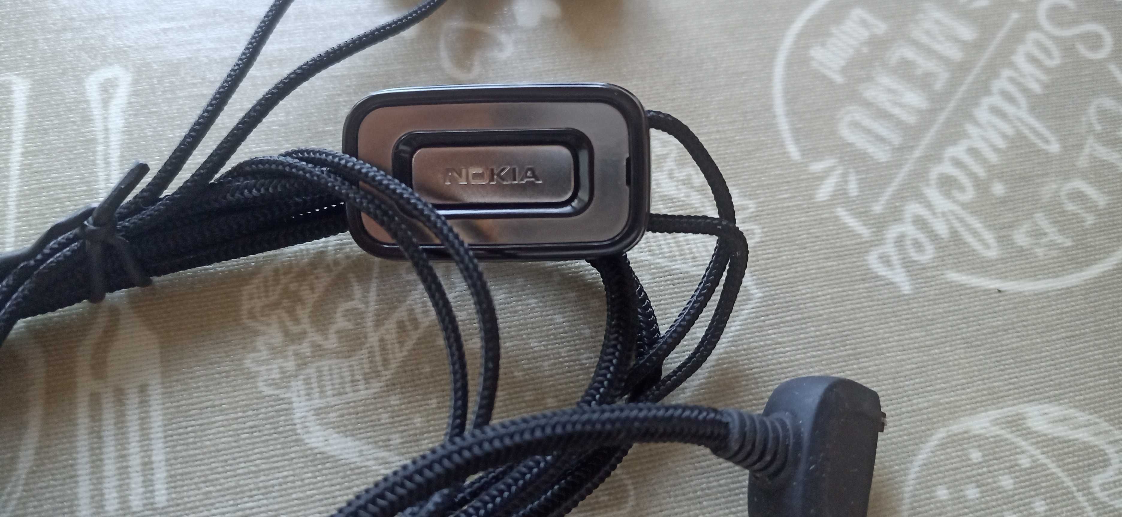 Продавам слушалки за GSM NOKIA