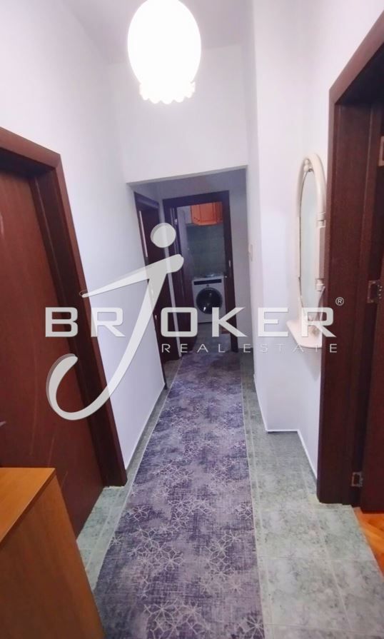 Продава се Тристаен апартамент в Кърджали, Център - 100 кв.м за 1250 €/кв.м - Снимка #2