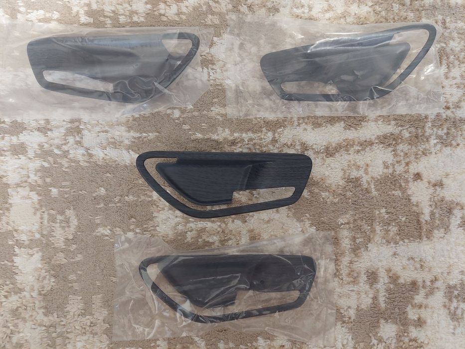 Накладки на внутрение ручки дверей Hyundai Tucson nx4