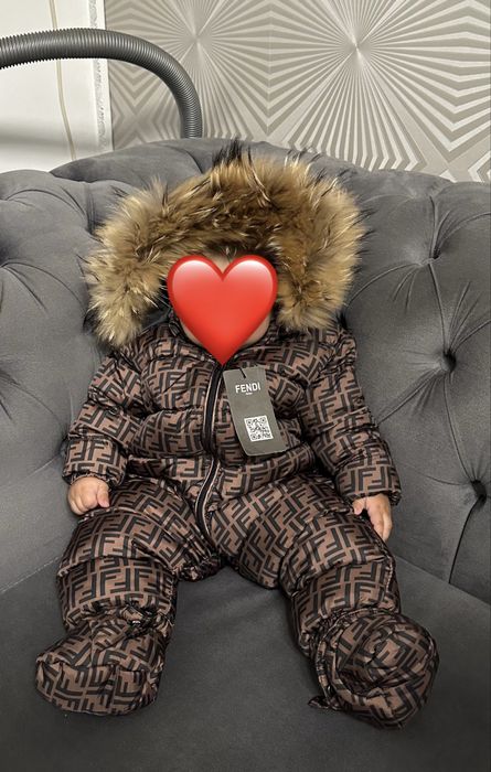 Combinezon Fendi
