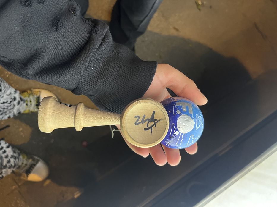 Kendama krom ufo