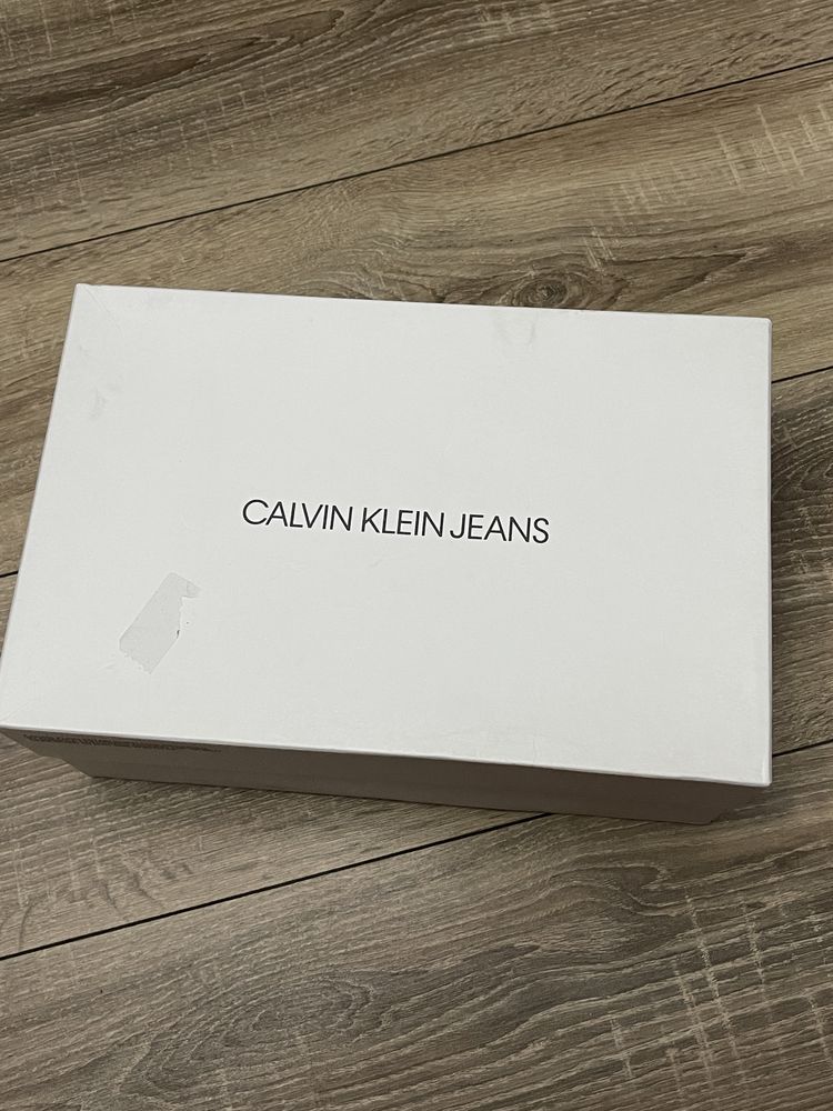 Tenesi Calvin Klein Marime 41