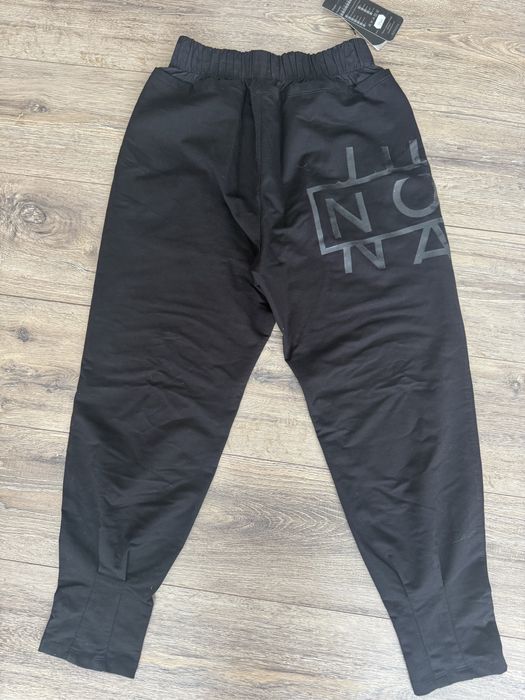 Дамско долнище Junona с етикет