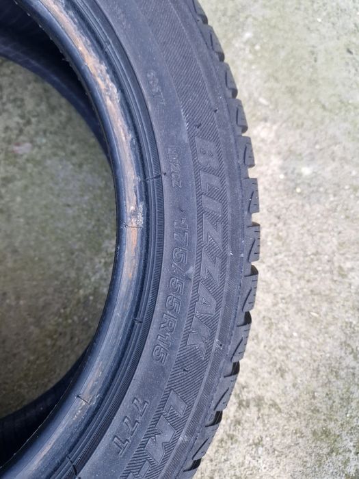 2anvelope iarna 175 55 15 Bridgestone