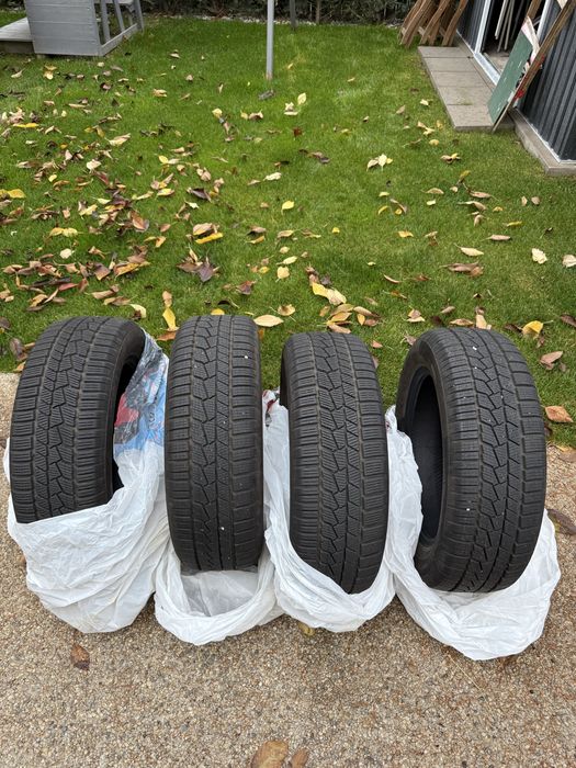 4 Anvelope Iarna 195 60 16 Continental Impecabile