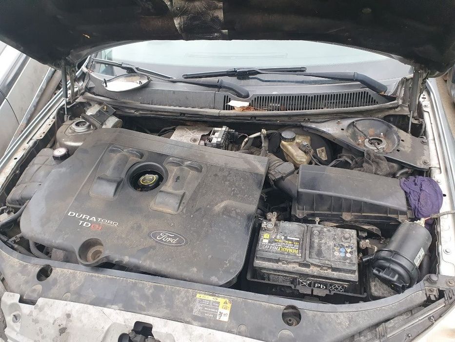 usa portiera stanga dreapta aripa fuzeta etrier planetara Ford Mondeo MK3 motor 2.0tdci Dezmembrez