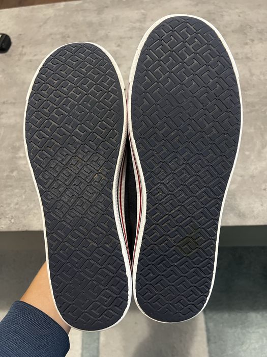 Дамски кецове Tommy Hilfiger