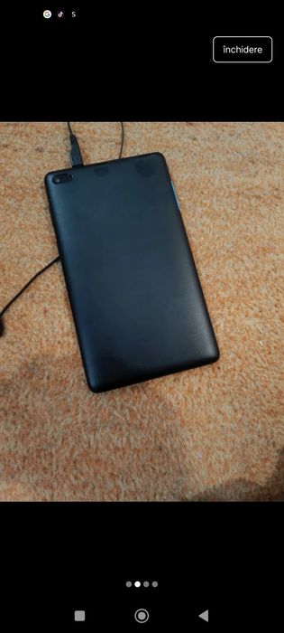 Tabletă Lenovo cu 16GB stocare urgent de vânzare