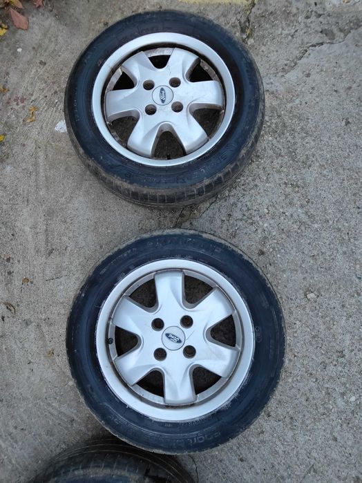 Roti Ford Focus 2001