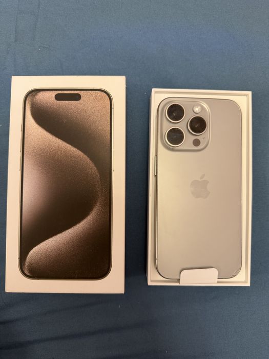 Айфон 15 Про серебристый