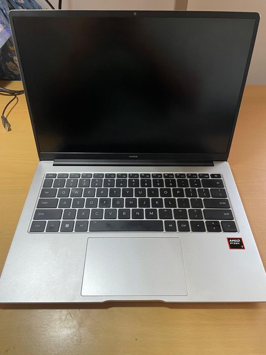 Honor magicbook x14 plus