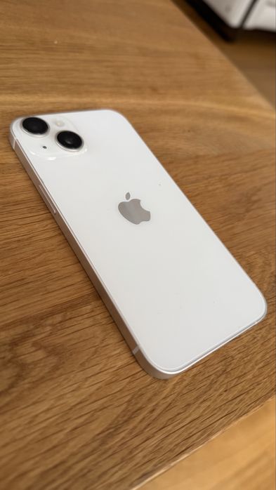 Продавам Iphone 14 в отлично състояние