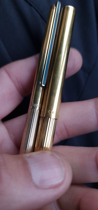 Сребърна химикалка Dupont .