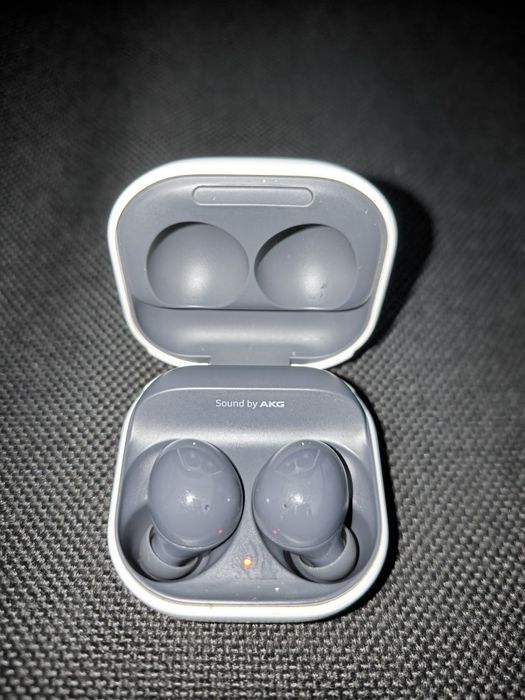 Наушники сатылады Самсунг будс 2