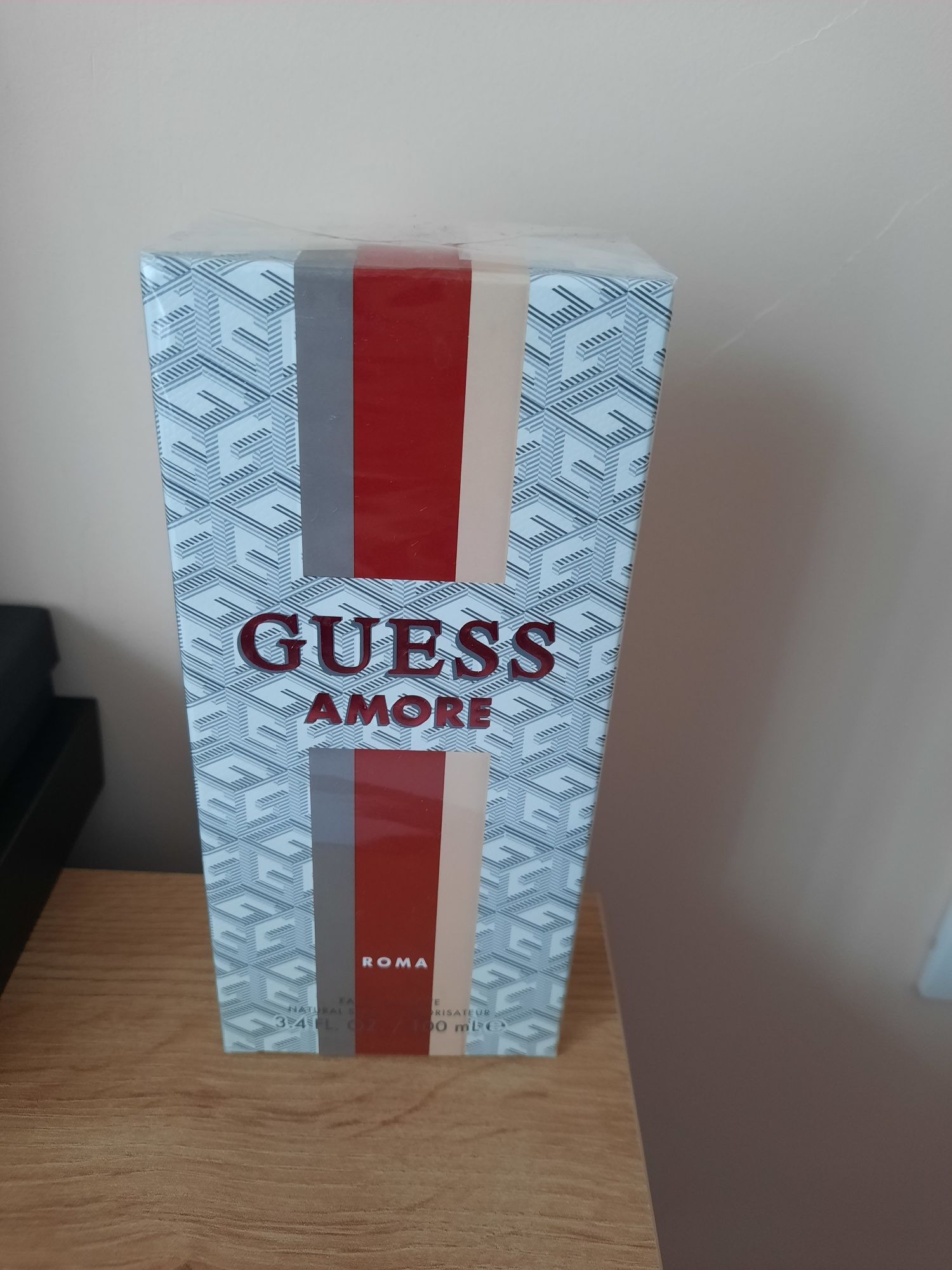 Парфюм GUESS AMORE ROME  unisex