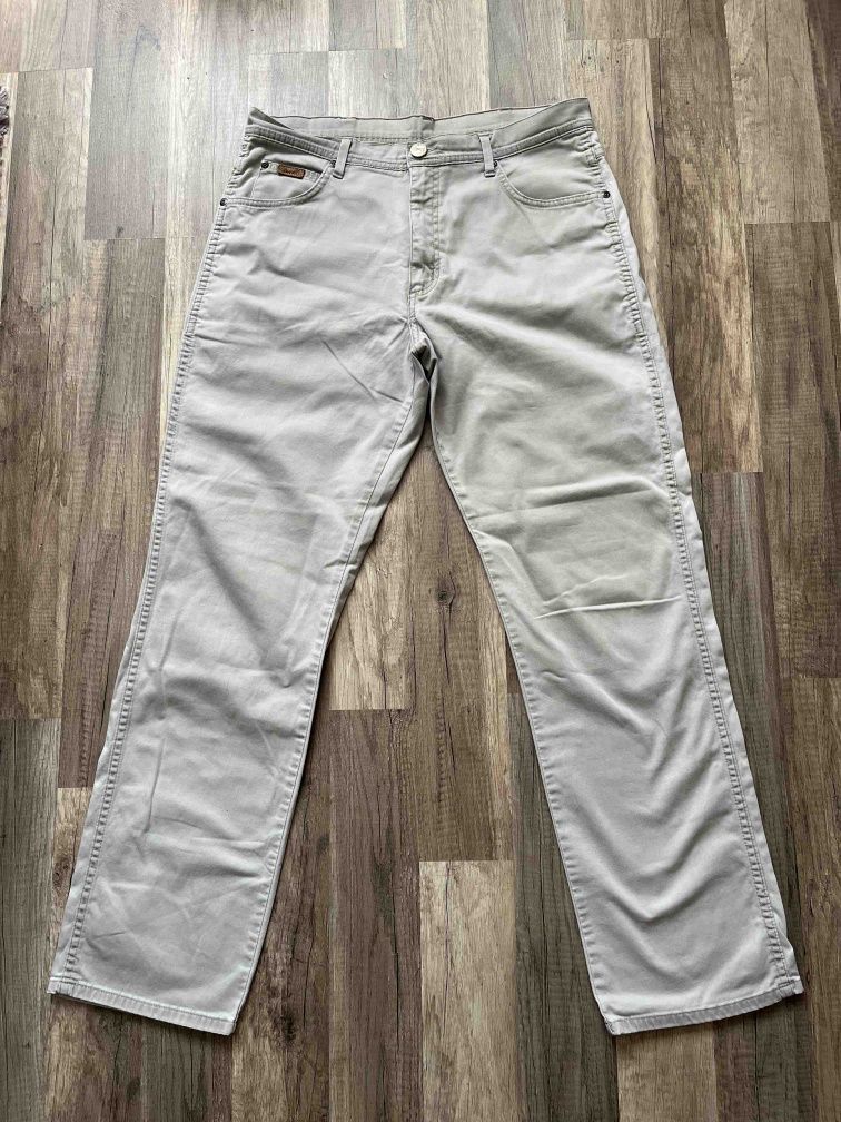 Мъжки дънки Wrangler JackJones Pepe Jeans