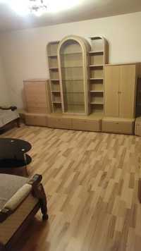 Apartament de închiriat