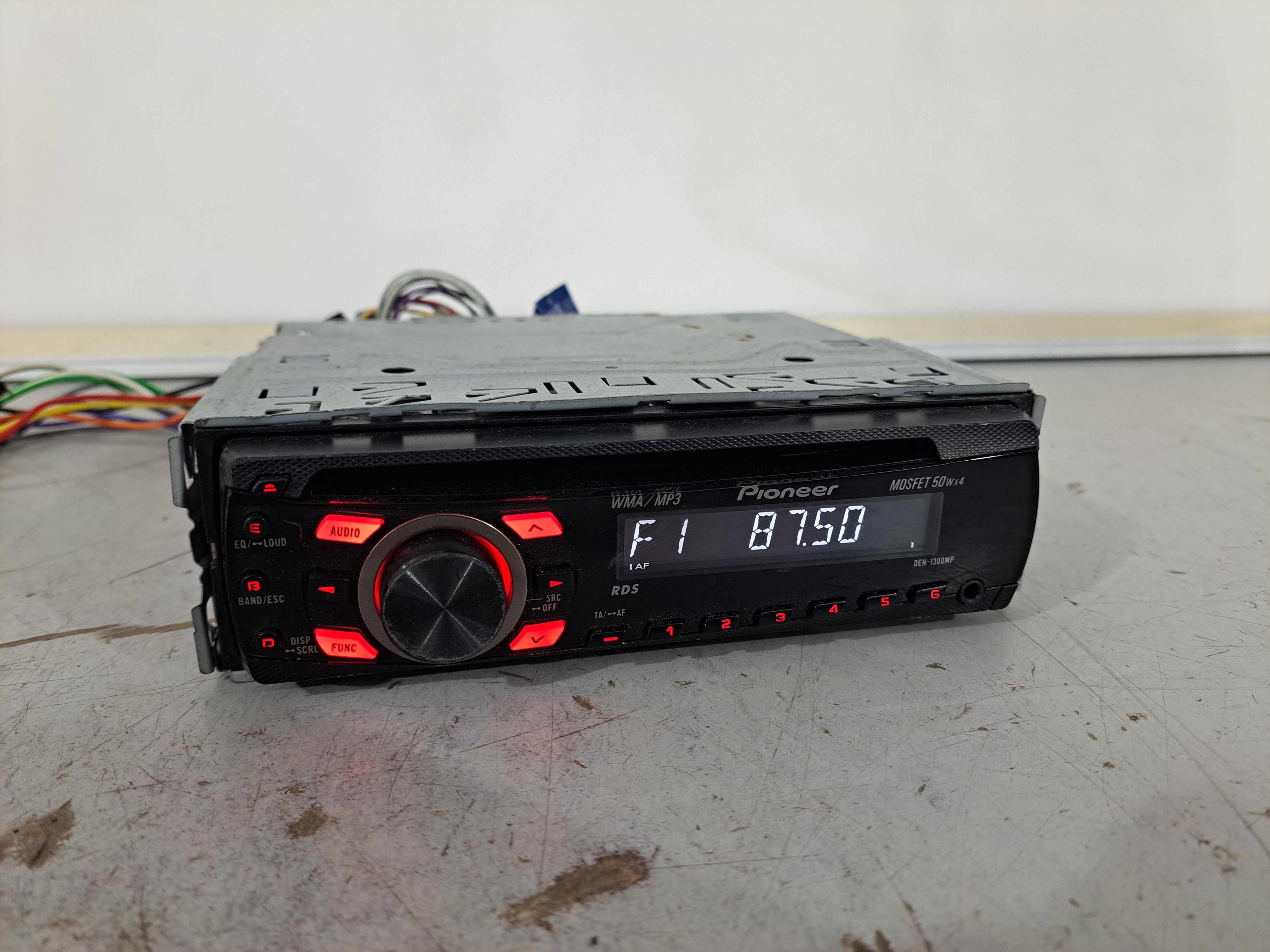 Радио за кола CD - Pioneer DEH-1300MP