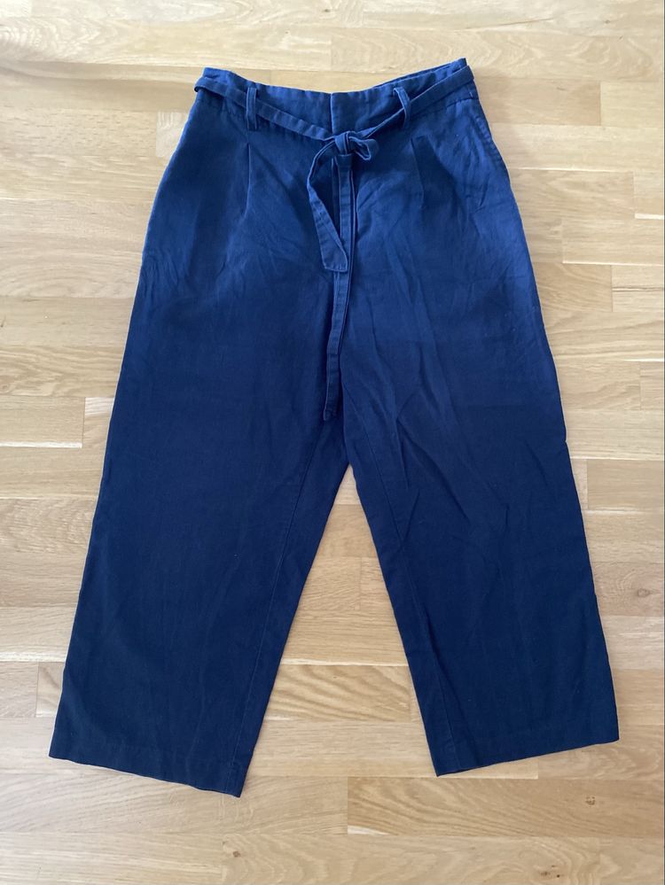 Pantaloni din in Zara