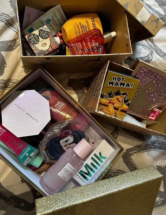 Коледни кутии за всеки