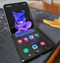 Samsund Galaxy Z flip 3 5G, negru, in garantie, ca nou