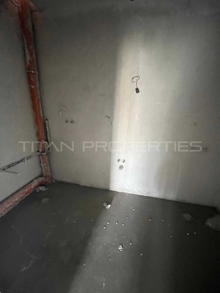 Продава се Тристаен апартамент в Пловдив, Остромила - 100 кв.м за 1095 €/кв.м - Снимка #7
