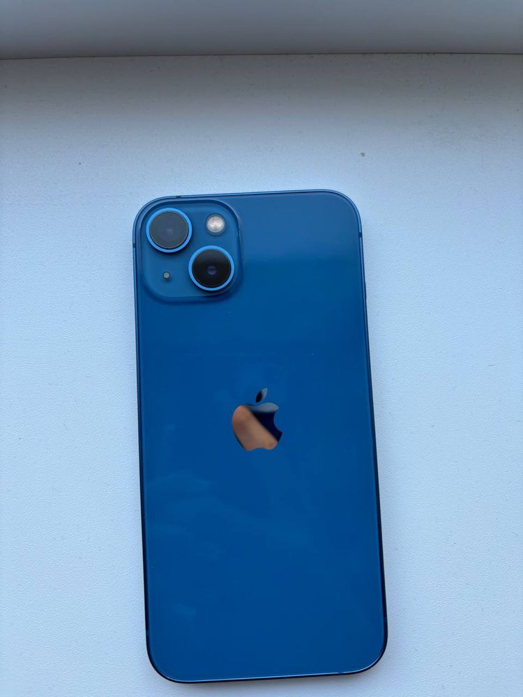 Обменяю Iphone 13