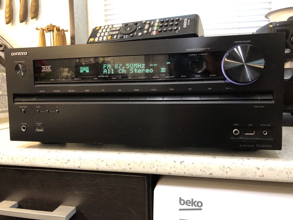 Onkyo TX-NR609 resiver