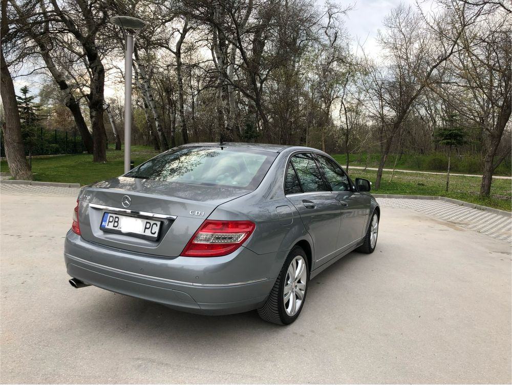 Брони, огледала, прагове, джанти, аербег, конзола C class w204 2008г.