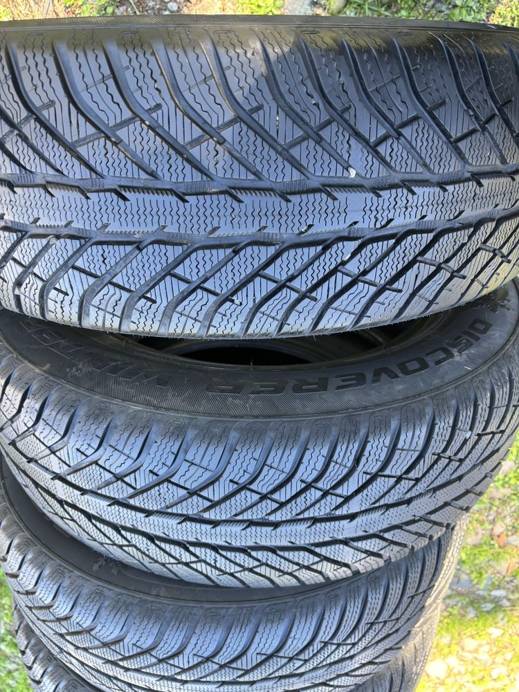 225/65 R17 4бр зимни гуми