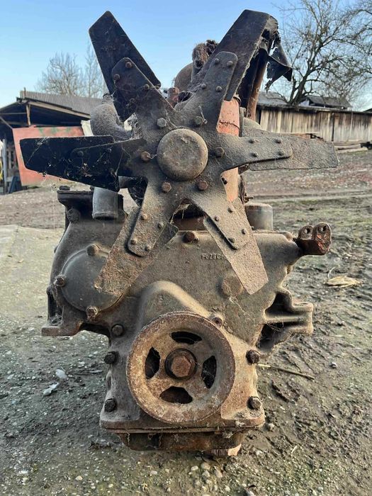 De vânzare motor 650