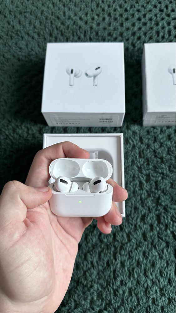 Apple AirPods Pro 2