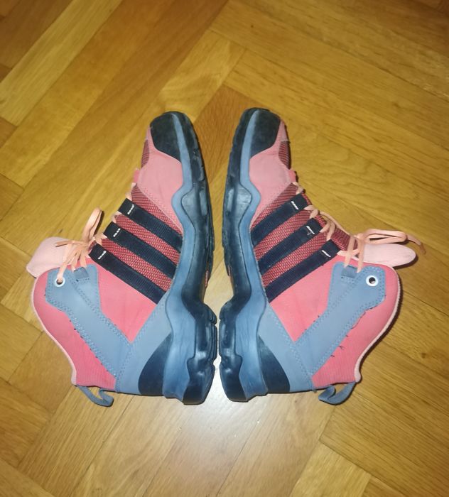 Детски зимни #34  adidas AX2 MID CP K