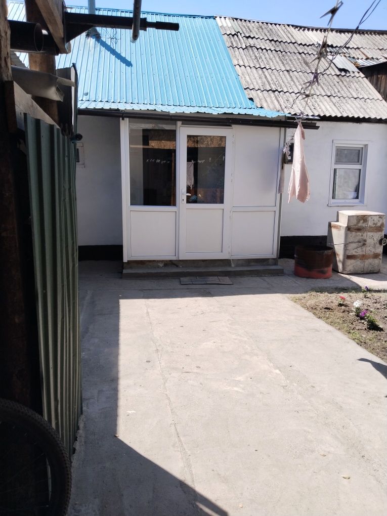 Продам 1/участь дома.
