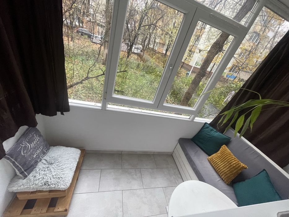 Inchiriez apartament 2 camere Favorit