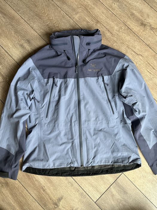 ARC’TERYX : Gore-Tex Pro Shell -Размер Л / Оригинал