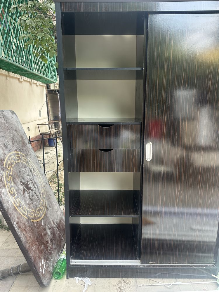 Shkaf ideal xolatda