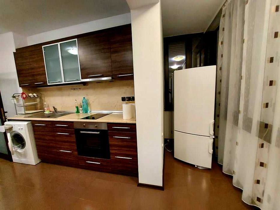 Дава се под наем Многостаен апартамент в Бургас, Възраждане - 100 кв.м за 357 € - Снимка #4