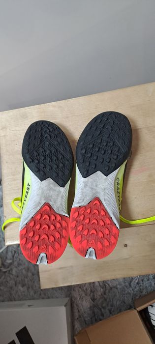 Детски обувки за футбол