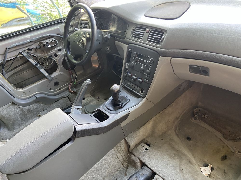 Volvo S80 2.4 1999г. на части