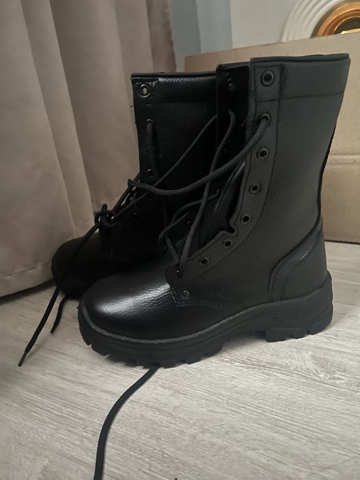 Продается берцы