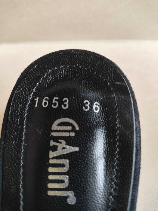 дамски обувки от сетествен набук