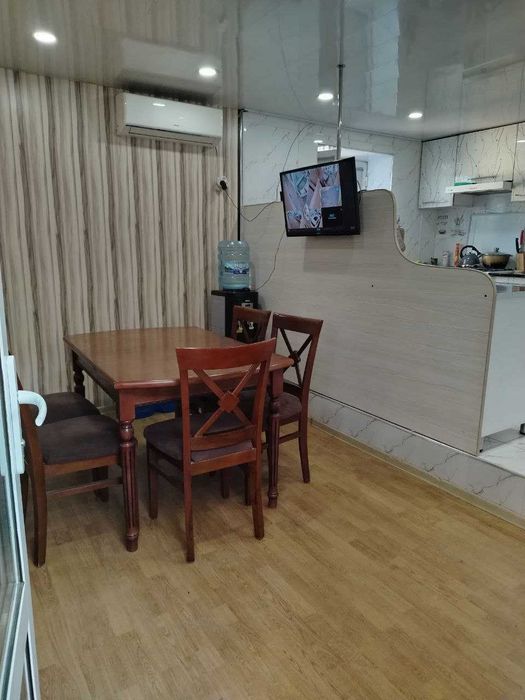 Samarqand darvoza
Arintir apteka 
4xona+padval 3-sotuv
masjid yonida