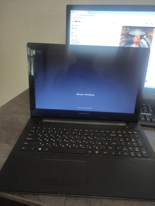 Продам ноутбук рабочий